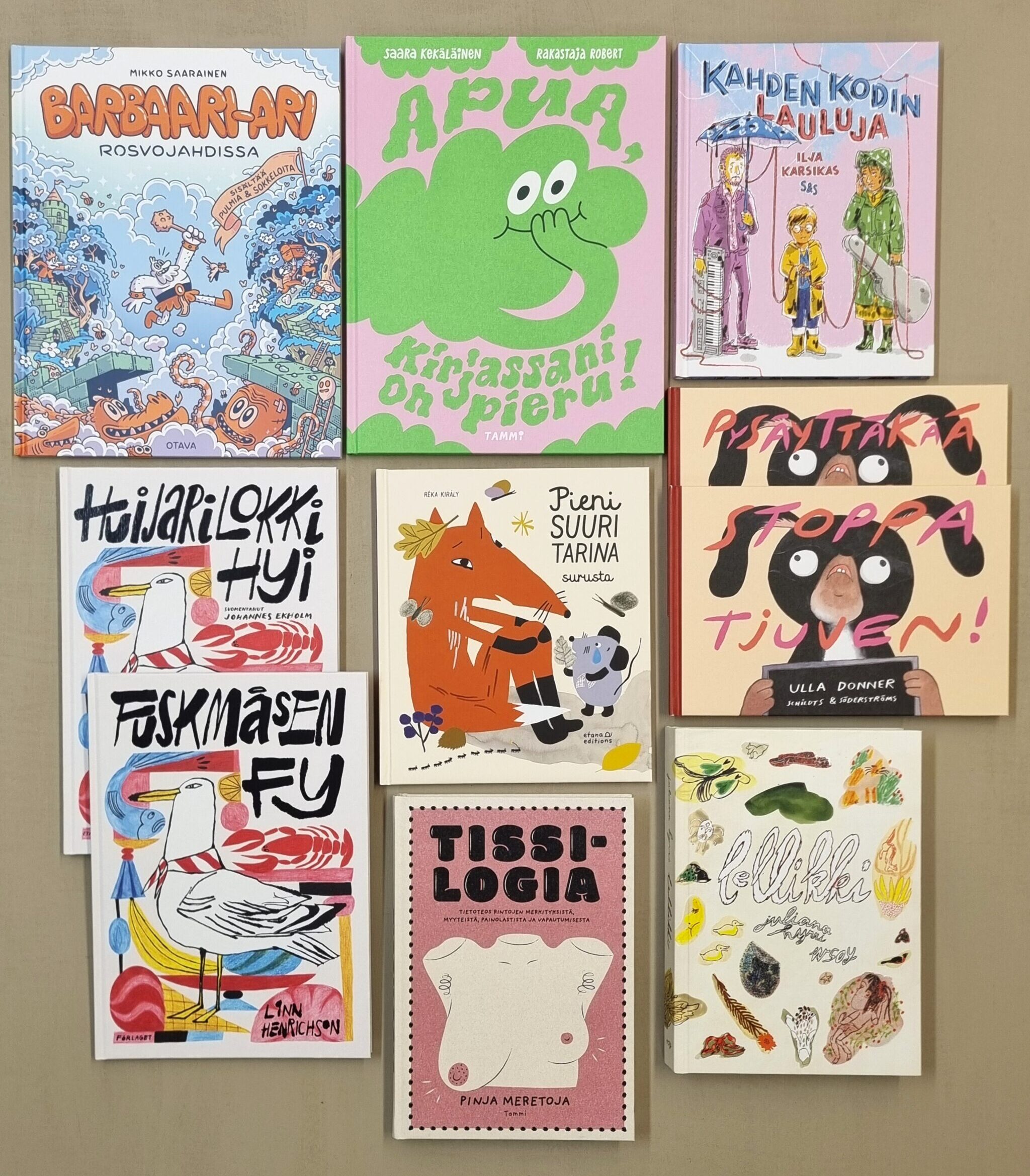 Kuvassa palkitut kirjat.